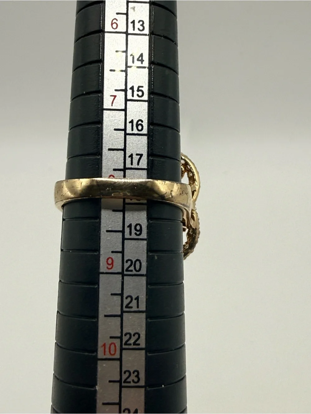 N/A gemstone stamped sapphire